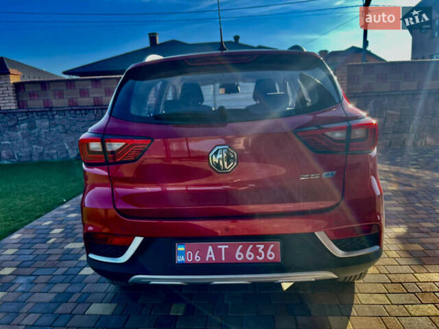 Красный МГ ZS EV, объемом двигателя 0 л и пробегом 16 тыс. км за 13900 $, фото 1 на Automoto.ua