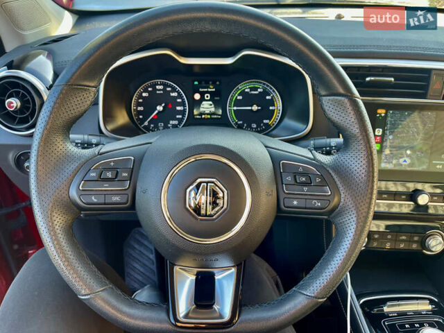 Красный МГ ZS EV, объемом двигателя 0 л и пробегом 16 тыс. км за 13900 $, фото 12 на Automoto.ua