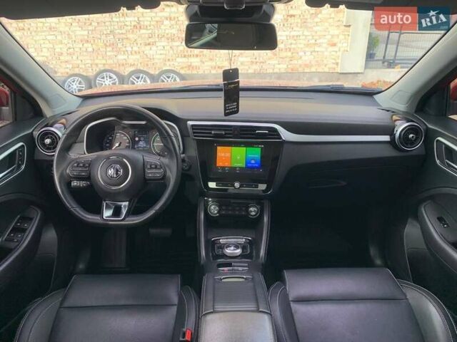 Красный МГ ZS EV, объемом двигателя 0 л и пробегом 77 тыс. км за 14299 $, фото 30 на Automoto.ua