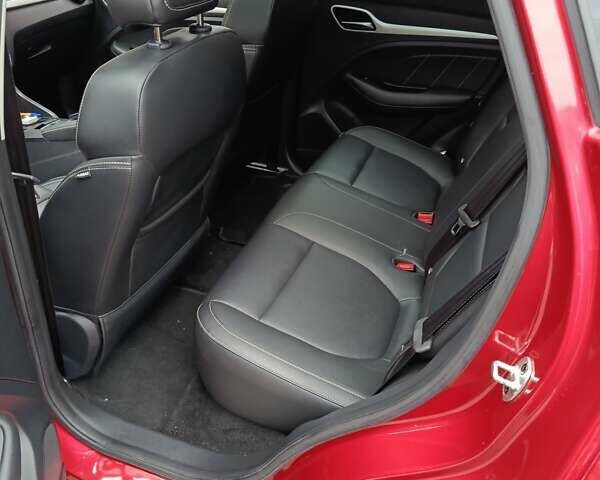 Красный МГ ZS EV, объемом двигателя 0 л и пробегом 46 тыс. км за 14900 $, фото 8 на Automoto.ua