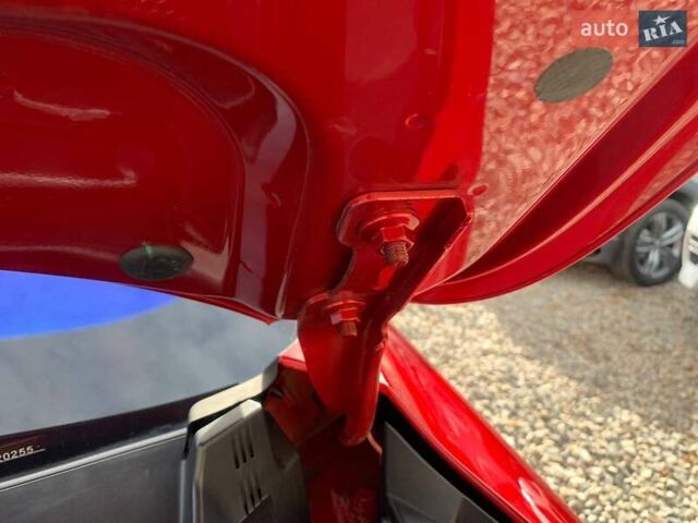 Красный МГ ZS EV, объемом двигателя 0 л и пробегом 77 тыс. км за 14299 $, фото 40 на Automoto.ua