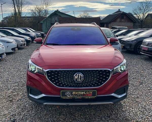 Красный МГ ZS EV, объемом двигателя 0 л и пробегом 77 тыс. км за 14299 $, фото 1 на Automoto.ua