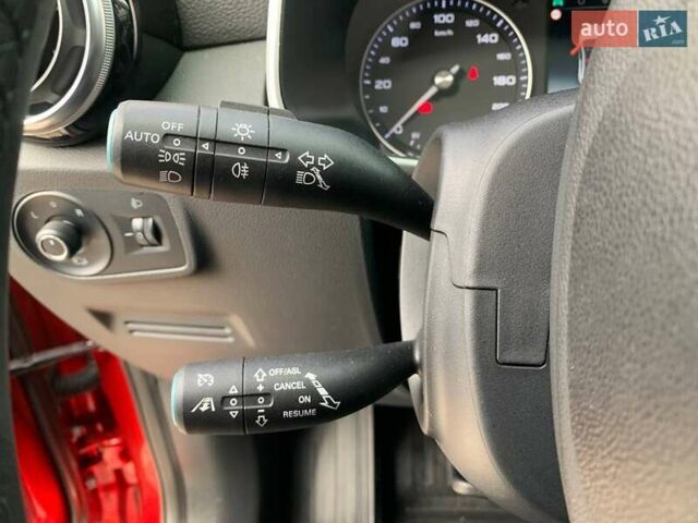 Красный МГ ZS EV, объемом двигателя 0 л и пробегом 77 тыс. км за 14299 $, фото 25 на Automoto.ua