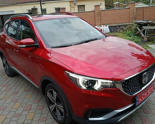 Красный МГ ZS EV, объемом двигателя 0 л и пробегом 46 тыс. км за 14900 $, фото 1 на Automoto.ua