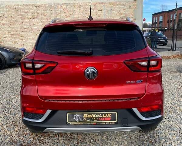 Красный МГ ZS EV, объемом двигателя 0 л и пробегом 77 тыс. км за 14299 $, фото 5 на Automoto.ua