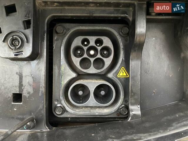 Красный МГ ZS EV, объемом двигателя 0 л и пробегом 76 тыс. км за 14500 $, фото 17 на Automoto.ua