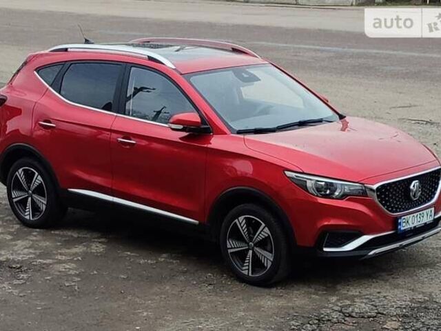 Червоний МГ ZS EV, об'ємом двигуна 0 л та пробігом 29 тис. км за 17500 $, фото 41 на Automoto.ua