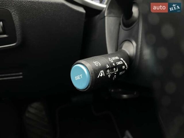 Красный МГ ZS EV, объемом двигателя 0 л и пробегом 76 тыс. км за 14500 $, фото 35 на Automoto.ua