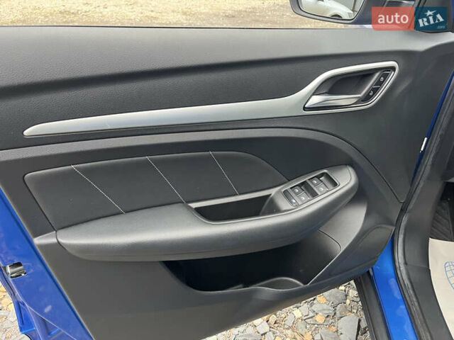 МГ ZS EV, об'ємом двигуна 0 л та пробігом 92 тис. км за 12600 $, фото 8 на Automoto.ua