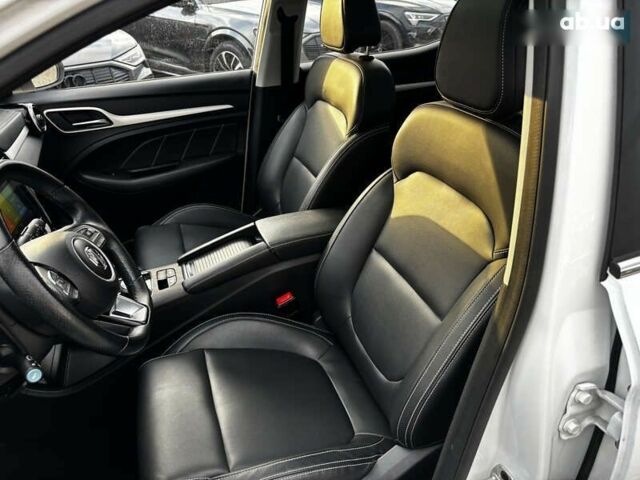 МГ ZS EV, объемом двигателя 0 л и пробегом 57 тыс. км за 14100 $, фото 15 на Automoto.ua