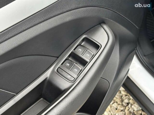 МГ ZS EV, объемом двигателя 0 л и пробегом 36 тыс. км за 14000 $, фото 14 на Automoto.ua