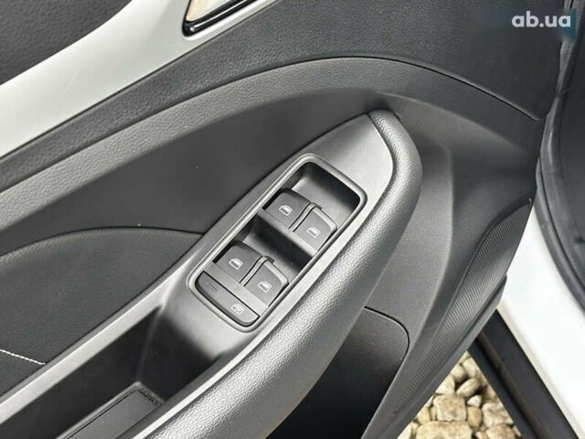 МГ ZS EV, объемом двигателя 0 л и пробегом 45 тыс. км за 14300 $, фото 15 на Automoto.ua