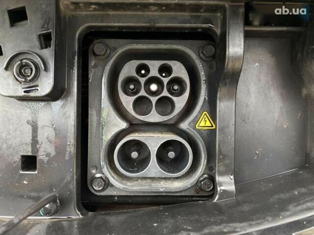 МГ ZS EV, объемом двигателя 0 л и пробегом 76 тыс. км за 14500 $, фото 17 на Automoto.ua