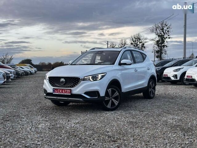 МГ ZS EV, объемом двигателя 0 л и пробегом 70 тыс. км за 13850 $, фото 4 на Automoto.ua