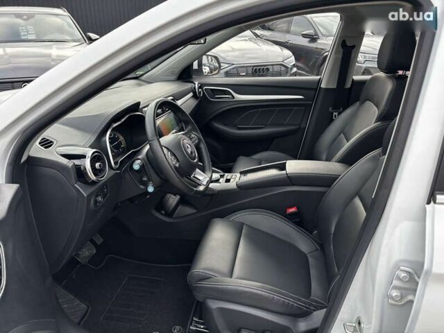 МГ ZS EV, объемом двигателя 0 л и пробегом 45 тыс. км за 14300 $, фото 17 на Automoto.ua