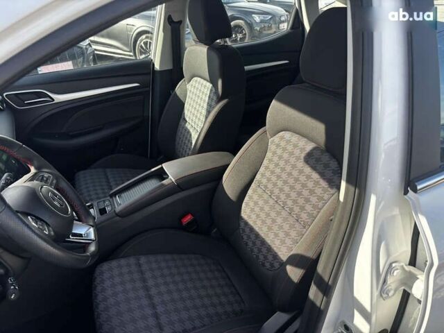 МГ ZS EV, объемом двигателя 0 л и пробегом 46 тыс. км за 15999 $, фото 26 на Automoto.ua