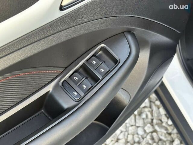 МГ ZS EV, об'ємом двигуна 0 л та пробігом 46 тис. км за 15700 $, фото 9 на Automoto.ua