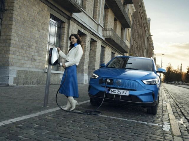 МГ ZS EV, объемом двигателя 0 л и пробегом 0 тыс. км за 35179 $, фото 2 на Automoto.ua