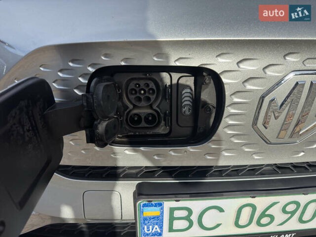 Серый МГ ZS EV, объемом двигателя 0 л и пробегом 28 тыс. км за 17900 $, фото 7 на Automoto.ua