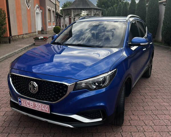 Синий МГ ZS EV, объемом двигателя 0 л и пробегом 106 тыс. км за 12500 $, фото 1 на Automoto.ua