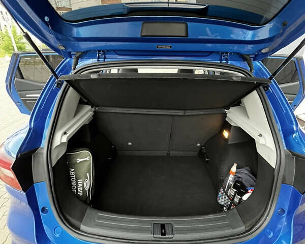 Синий МГ ZS EV, объемом двигателя 0 л и пробегом 106 тыс. км за 12500 $, фото 42 на Automoto.ua