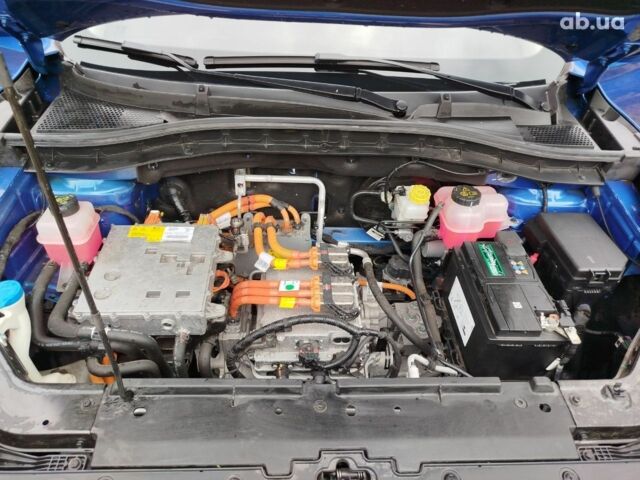 Синий МГ ZS EV, объемом двигателя 0 л и пробегом 24 тыс. км за 14000 $, фото 19 на Automoto.ua