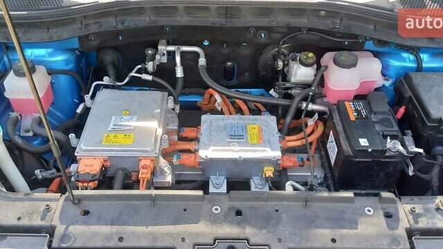 Синий МГ ZS EV, объемом двигателя 0 л и пробегом 22 тыс. км за 14800 $, фото 18 на Automoto.ua