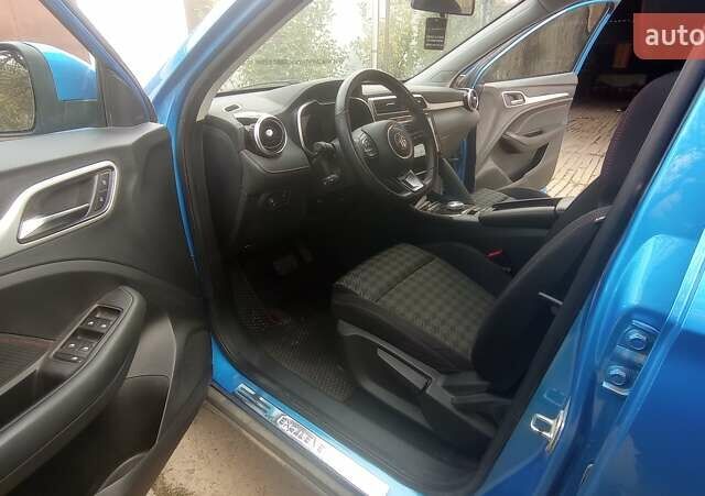 Синій МГ ZS EV, об'ємом двигуна 0 л та пробігом 20 тис. км за 18999 $, фото 6 на Automoto.ua