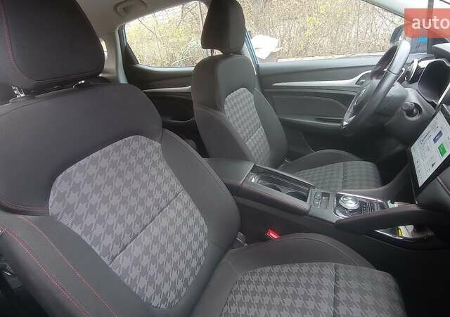 Синій МГ ZS EV, об'ємом двигуна 0 л та пробігом 20 тис. км за 18999 $, фото 11 на Automoto.ua