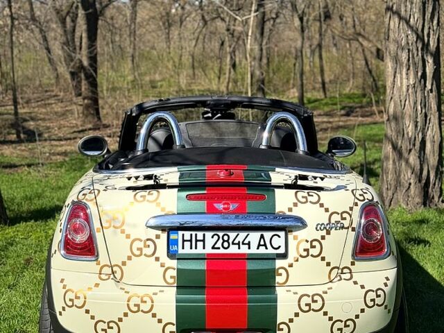 Білий Міні Cabrio, об'ємом двигуна 1.6 л та пробігом 120 тис. км за 10000 $, фото 5 на Automoto.ua