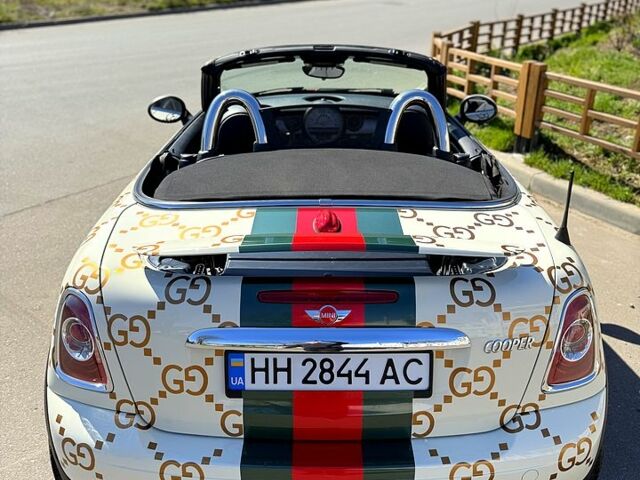 Білий Міні Cabrio, об'ємом двигуна 1.6 л та пробігом 120 тис. км за 10000 $, фото 6 на Automoto.ua