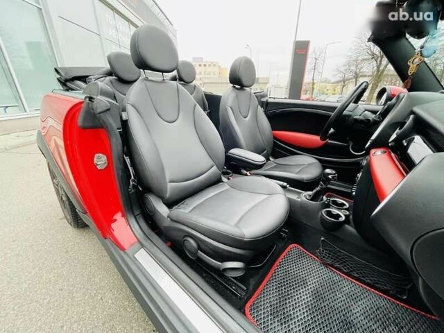 Міні Cabrio, об'ємом двигуна 1.6 л та пробігом 135 тис. км за 8900 $, фото 12 на Automoto.ua