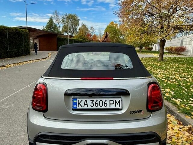Сірий Міні Cabrio, об'ємом двигуна 2 л та пробігом 14 тис. км за 29900 $, фото 11 на Automoto.ua