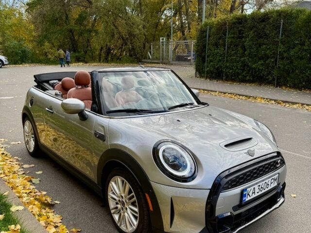 Сірий Міні Cabrio, об'ємом двигуна 2 л та пробігом 14 тис. км за 29900 $, фото 6 на Automoto.ua