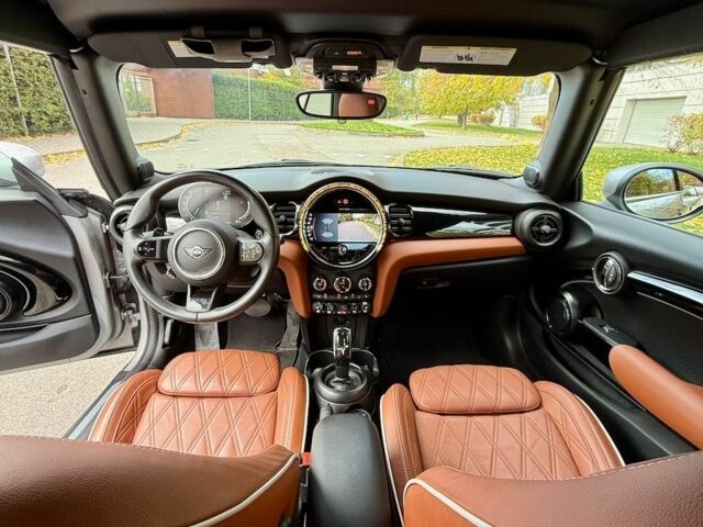 Сірий Міні Cabrio, об'ємом двигуна 2 л та пробігом 14 тис. км за 29900 $, фото 22 на Automoto.ua