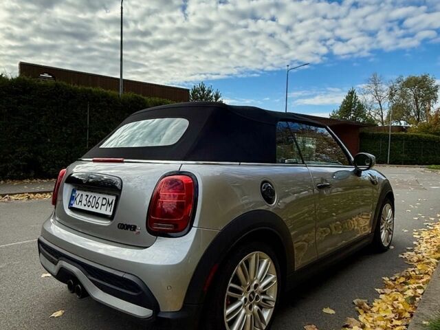 Сірий Міні Cabrio, об'ємом двигуна 2 л та пробігом 14 тис. км за 29900 $, фото 12 на Automoto.ua