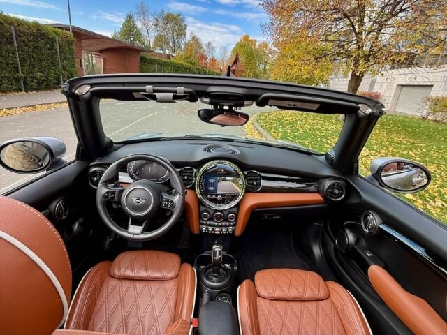 Сірий Міні Cabrio, об'ємом двигуна 2 л та пробігом 14 тис. км за 29900 $, фото 1 на Automoto.ua