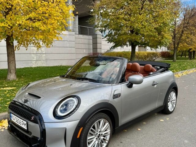 Сірий Міні Cabrio, об'ємом двигуна 2 л та пробігом 14 тис. км за 29900 $, фото 7 на Automoto.ua