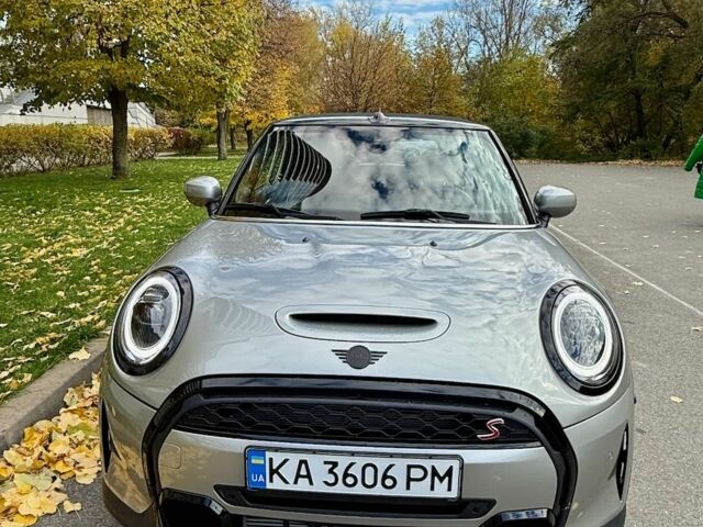 Сірий Міні Cabrio, об'ємом двигуна 2 л та пробігом 14 тис. км за 29900 $, фото 16 на Automoto.ua