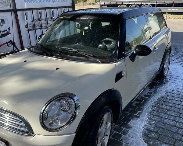 Белый Мини Клабмен, объемом двигателя 1.6 л и пробегом 260 тыс. км за 5000 $, фото 8 на Automoto.ua