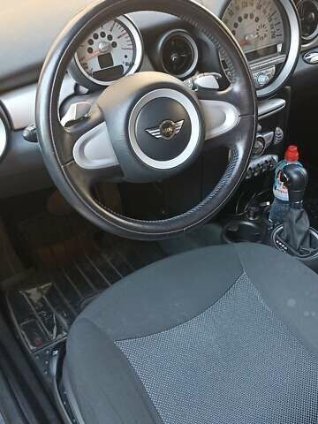 Мини Клабмен 2008 в Софіївська Борщагівка на Automoto.ua Белый Мини Клабмен, объемом двигателя 1.6 л и пробегом 180 тыс. км за 7500 $, фото 7 на Automoto.ua