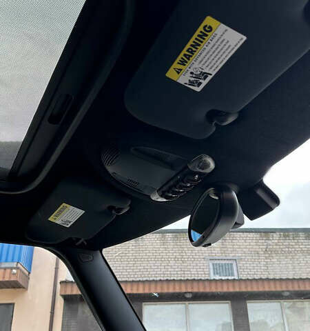 Белый Мини Клабмен, объемом двигателя 1.6 л и пробегом 198 тыс. км за 7900 $, фото 14 на Automoto.ua