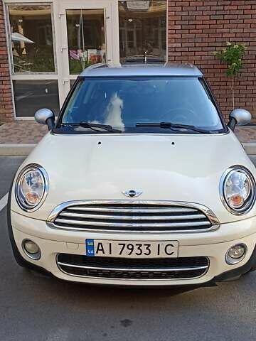 Мини Клабмен 2008 в Софіївська Борщагівка на Automoto.ua Белый Мини Клабмен, объемом двигателя 1.6 л и пробегом 180 тыс. км за 7500 $, фото 4 на Automoto.ua