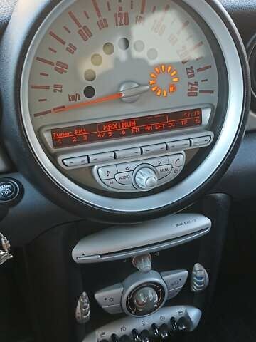 Мини Клабмен 2008 в Софіївська Борщагівка на Automoto.ua Белый Мини Клабмен, объемом двигателя 1.6 л и пробегом 180 тыс. км за 7500 $, фото 9 на Automoto.ua