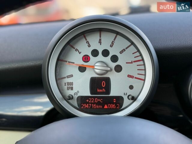 Белый Мини Клабмен, объемом двигателя 1.6 л и пробегом 294 тыс. км за 5750 $, фото 17 на Automoto.ua
