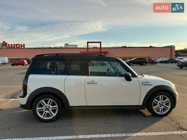 Білий Міні Клубмен, об'ємом двигуна 1.56 л та пробігом 324 тис. км за 9000 $, фото 12 на Automoto.ua