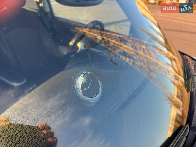 Білий Міні Клубмен, об'ємом двигуна 1.56 л та пробігом 324 тис. км за 9000 $, фото 29 на Automoto.ua