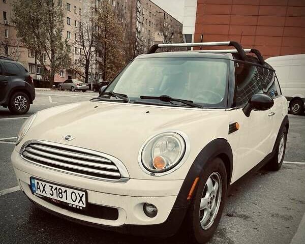 Белый Мини Клабмен, объемом двигателя 1.6 л и пробегом 117 тыс. км за 7800 $, фото 10 на Automoto.ua