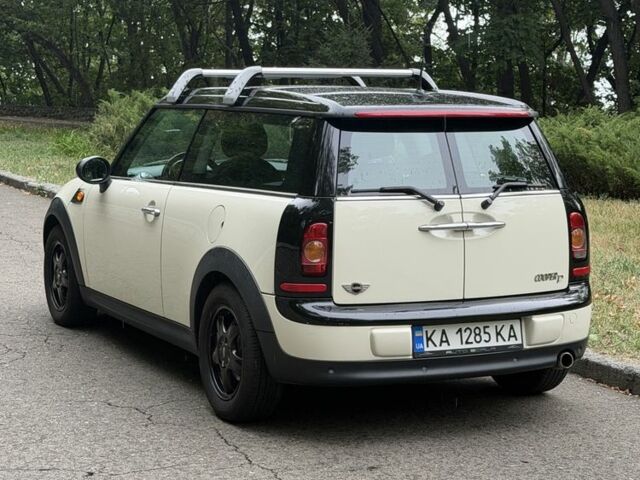 Белый Мини Клабмен, объемом двигателя 1.6 л и пробегом 193 тыс. км за 6998 $, фото 4 на Automoto.ua