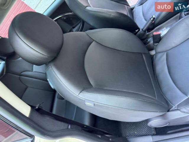 Білий Міні Клубмен, об'ємом двигуна 1.6 л та пробігом 191 тис. км за 8550 $, фото 131 на Automoto.ua